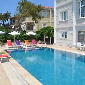 Otel Kapri, Ayvalı