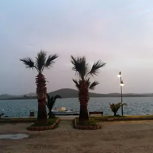 Otel Aliye Hanim, Ayvalı